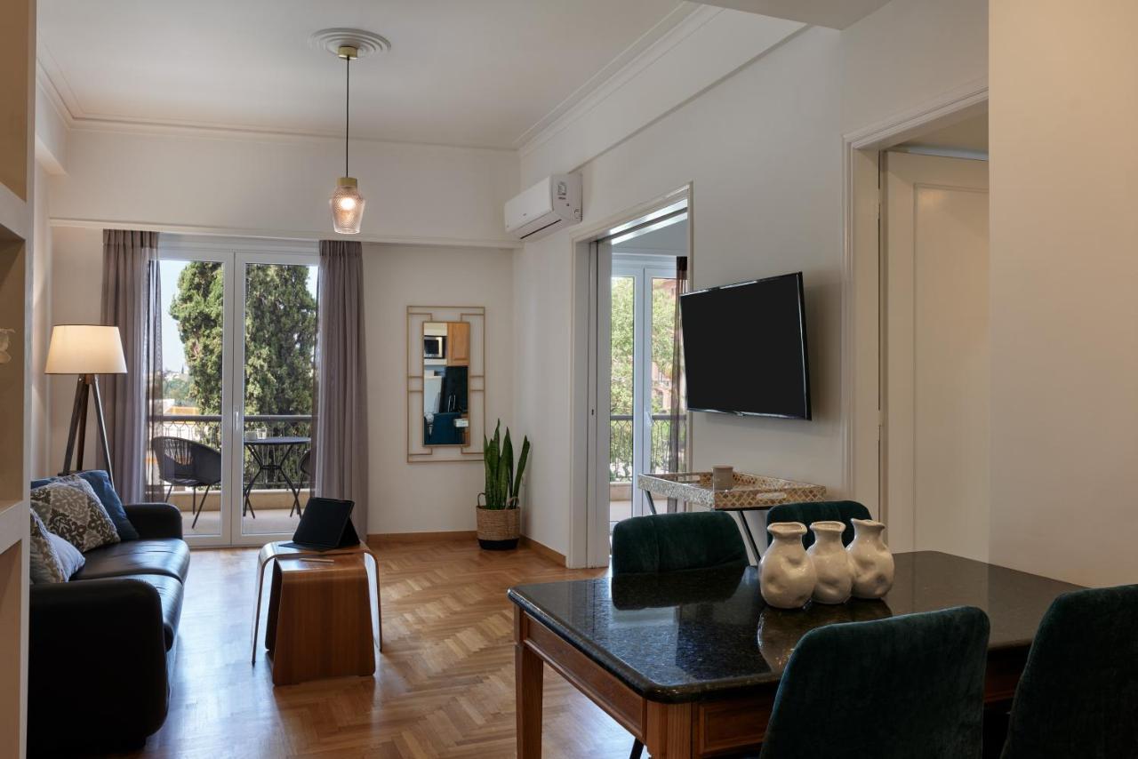 Chic One Bd Apartment With Hilton View เอเธนส์ ภายนอก รูปภาพ